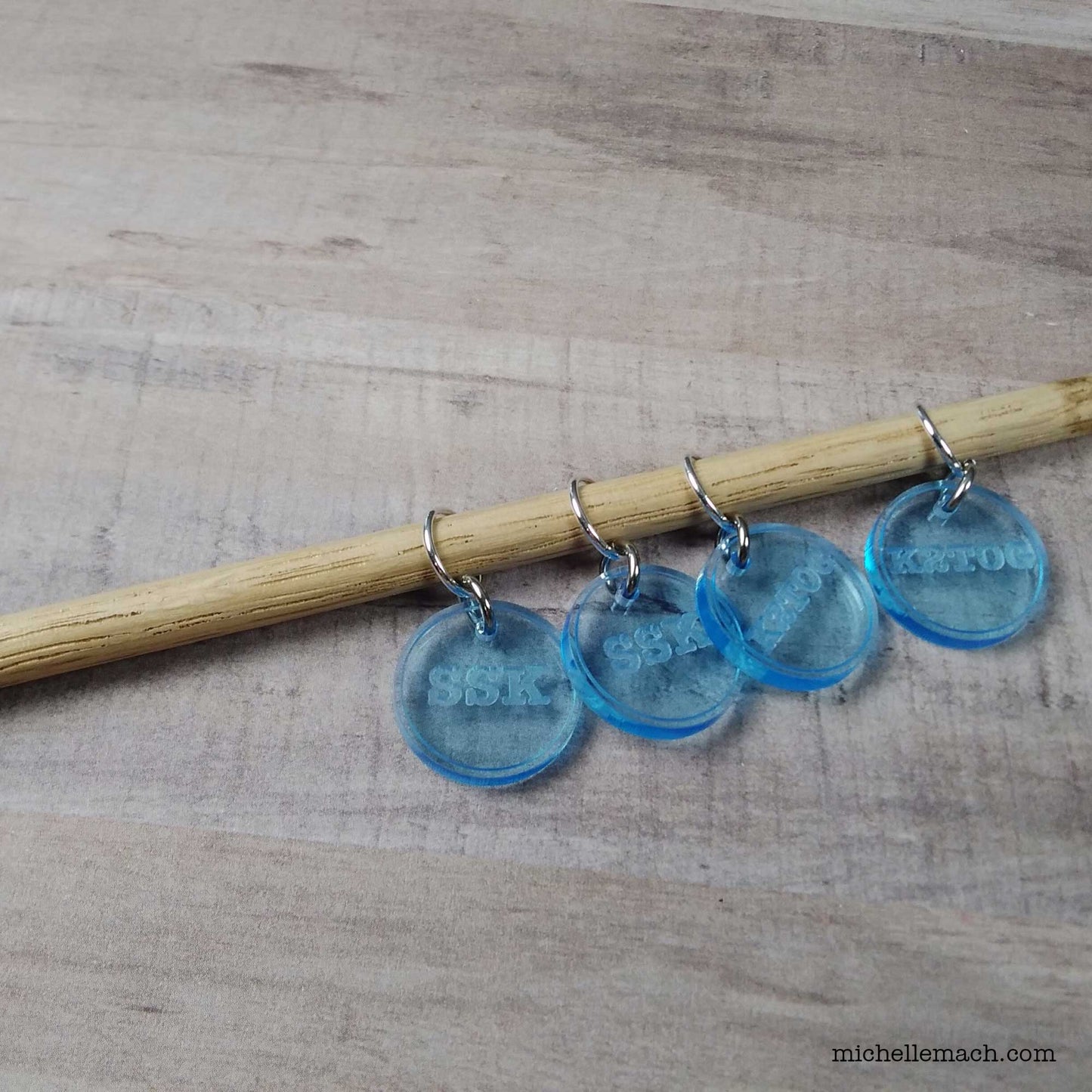 SSK and K2TOG Stitch Markers (Set of 4 with 2 SSK, 2 K2TOG)